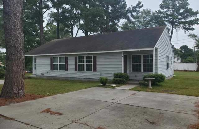 1338 Hunters Road Apt. A - Duplex Coming Soon! Call to schedule a viewing!