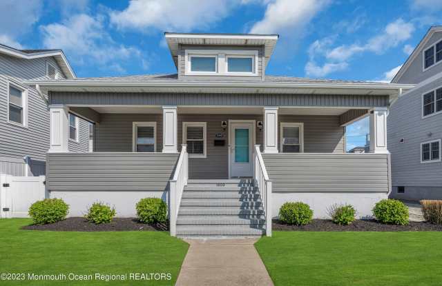 Photo of 1900 Surf Avenue