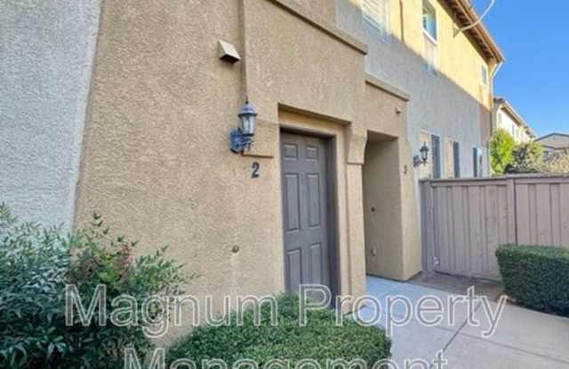 Photo of 41685 Woodridge Ave