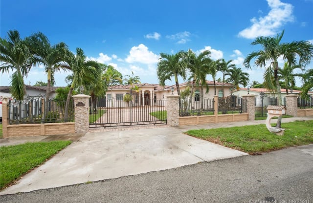 9580 SW 35th St - 9580 Southwest 35th Street, Westchester, FL 33165