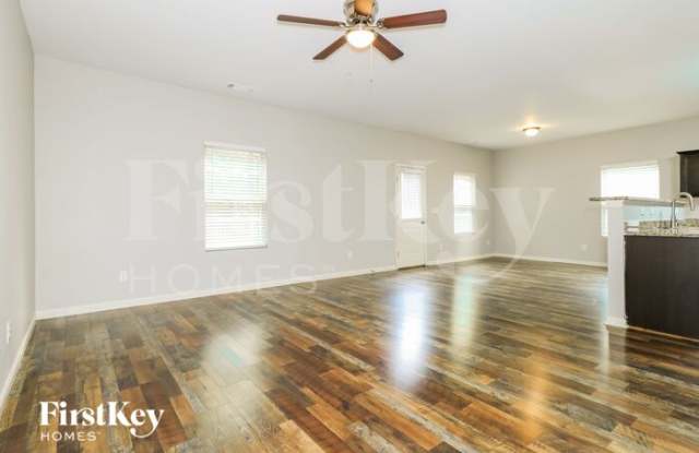 639 Independence Avenue