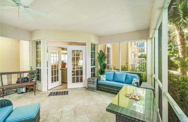 1385 Winding Oaks Circle W unit: 702