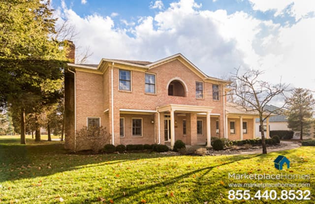 131 Lakeview Ct - 131 Lakeview Court, Loveland, OH 45140