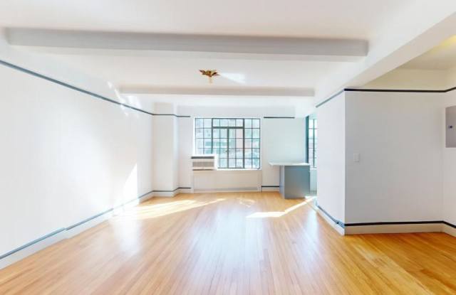 1 Christopher Street