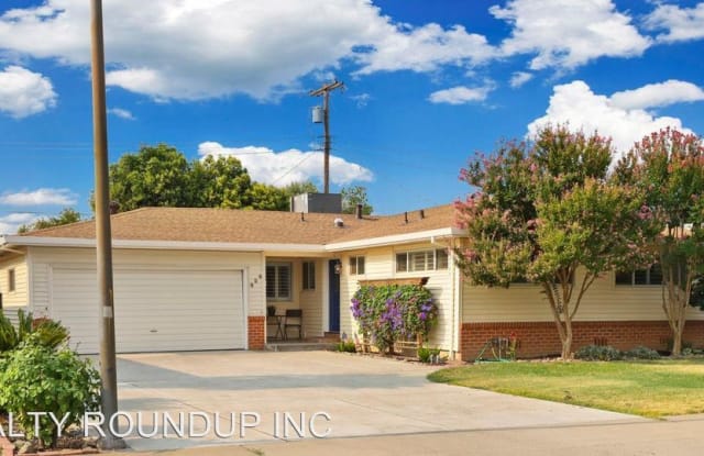 924 Mason St - 924 Mason Street, Lodi, CA 95242