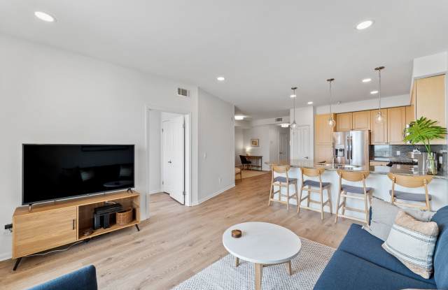 Photo of OCEAN VIEWS AND DOWNTOWN VIBES