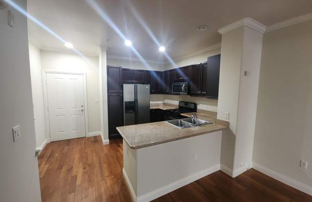 Photo of Watermarke: Lower 1 Bed 1 Bath Condo,