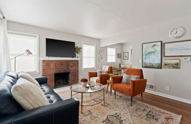 The Garland Bleu 3 bedroom home (Furnished)