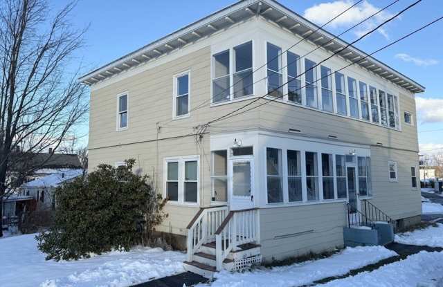 Photo of 262 Oak Hill Rd unit: 2