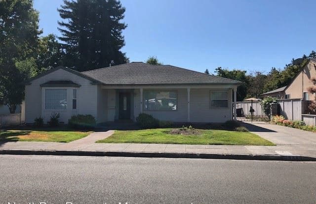 1934 Siesta Ln - 1934 Siesta Lane, Santa Rosa, CA 95404