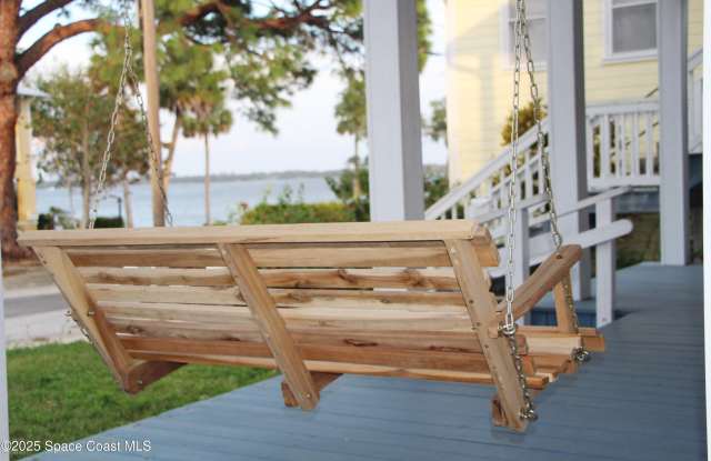 Photo of 15 Parkway Street