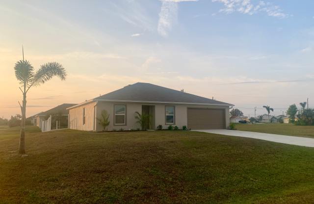 120 Northwest 25th Avenue - 120 Northwest 25th Avenue, Cape Coral, FL 33993