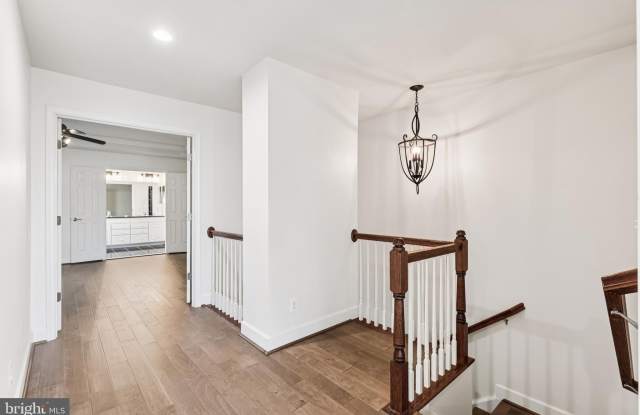 14551 CROSSFIELD Way unit: 56A