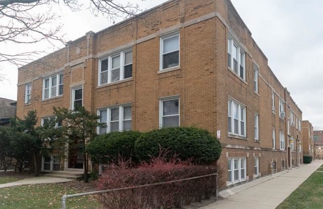 4545 Barry - 4545 West Barry Avenue, Chicago, IL 60641