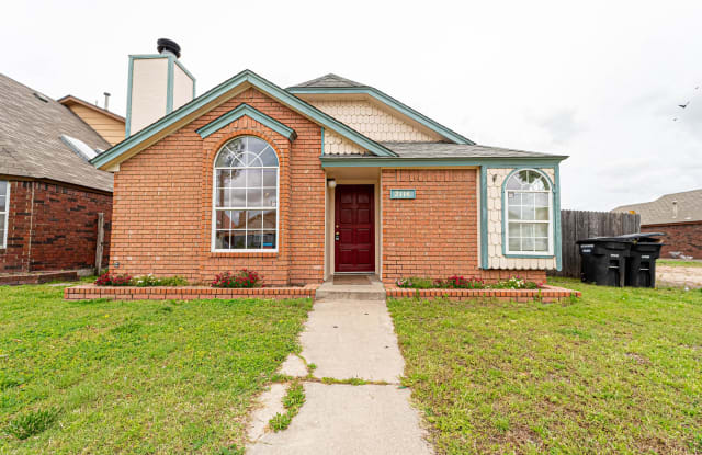 2114 Briarcliff Drive - 2114 Briarcliff Drive, Moore, OK 73170