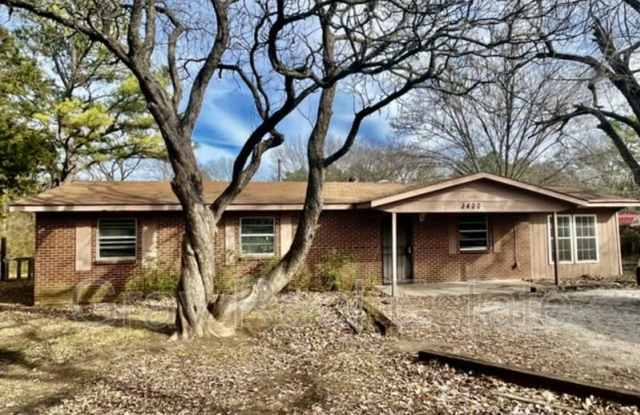 3400 Governor Harris Drive