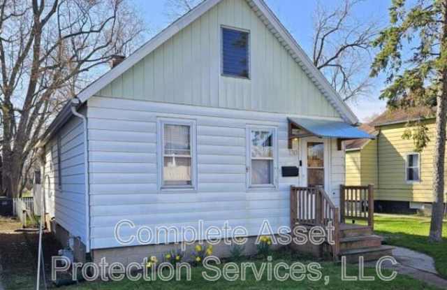 130 Phillips Ave