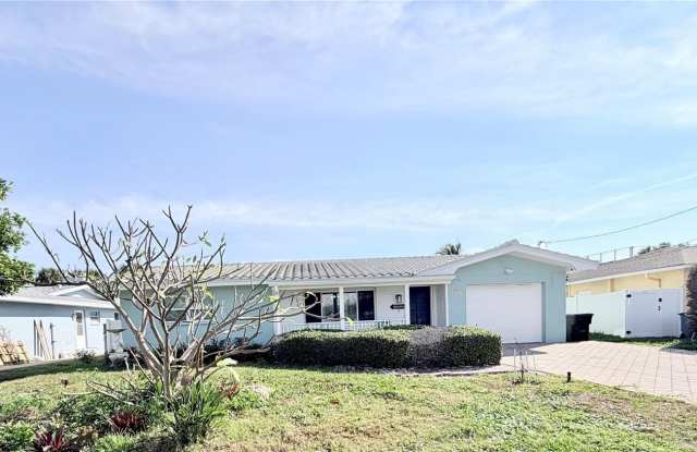 Photo of 2513 GULF BOULEVARD