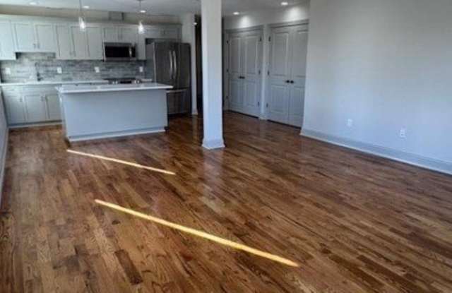 Photo of 248 Route 46 East UNIT B