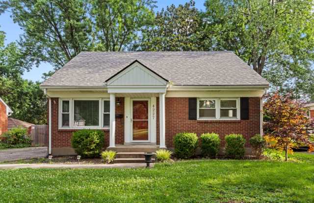 4 bedroom 2 bath house for rent in Brookhaven!