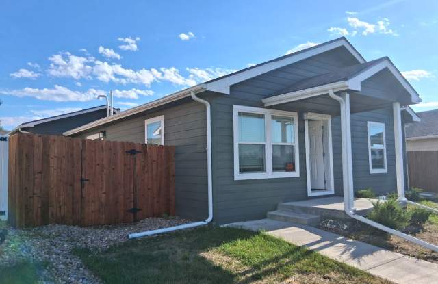Newly Built 2 Bed / 2 Bath Home – 1,044 SqFt – Available September 1st