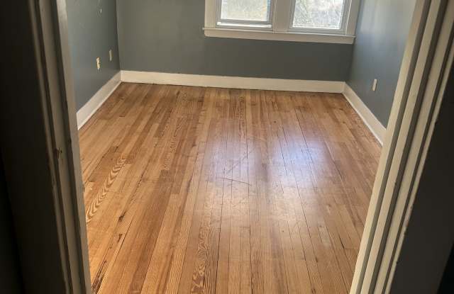 84 Lexington Street - 3