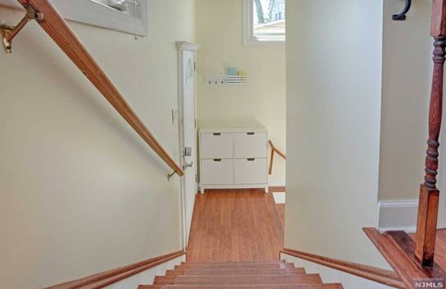 169 Jefferson Avenue