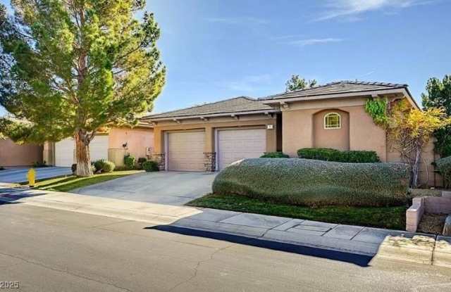 7 Hammock Dunes Court