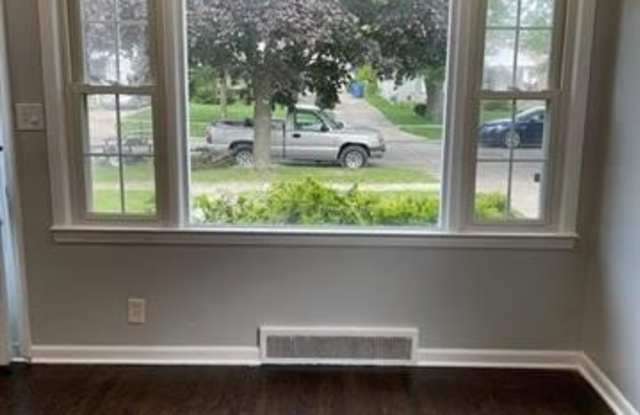 6991 Colonial Street