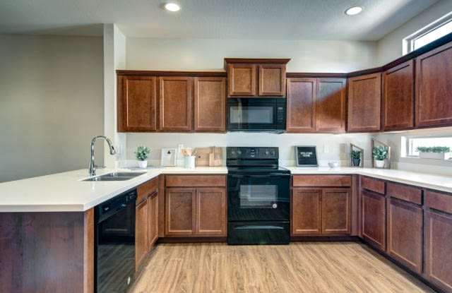 1111 W. Parklane Blvd. Unit A12