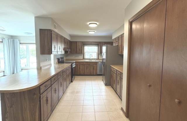 11412 S Harlem Avenue