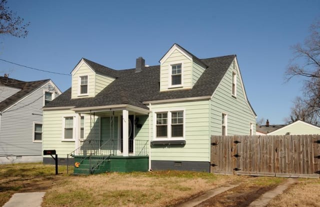 424 E Ocean Avenue - 424 East Ocean Avenue, Norfolk, VA 23503