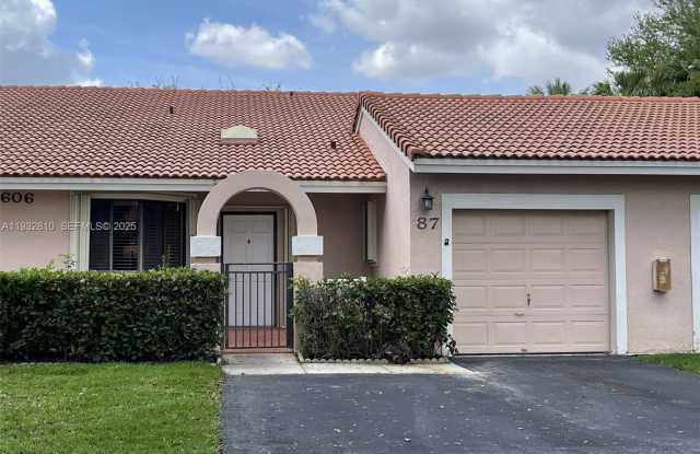 Photo of 16606 Greens Edge Cir