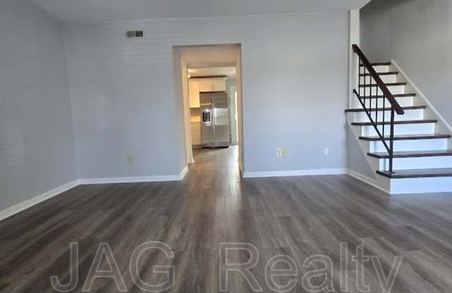 5725 Bramblegate Road