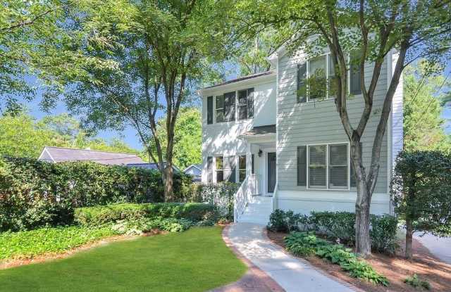 534 Allen Road NE