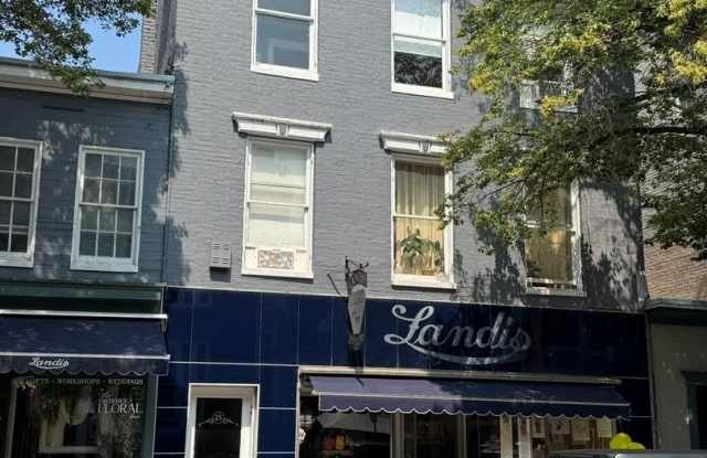 Photo of 25 S MARKET ST #APT 2