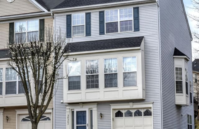 20283 GLENROBIN TERRACE - 20283 Glenrobin Terrace, Ashburn, VA 20147