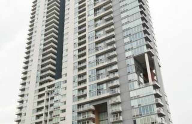 Photo of 737 W WASHINGTON BLVD