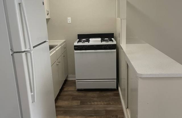 523 Carpenter Street