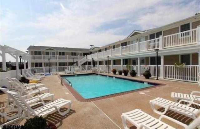 Photo of 107 E Brigantine Ave