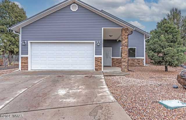 71 N Canyon Loop - 71 North Canyon Loop, Show Low, AZ 85901