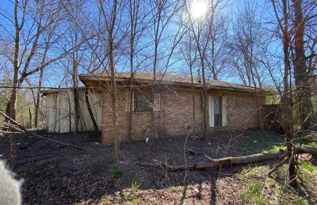 207 County Road 1739