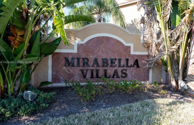 1012 Villa Ln - 1012 Villa Circle, Boynton Beach, FL 33435