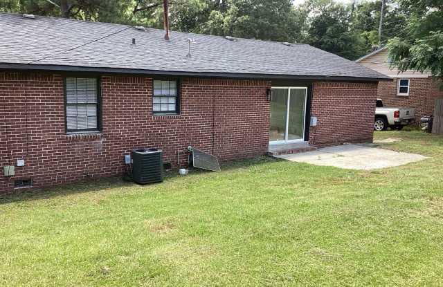 3 Bed 1.5 bath House