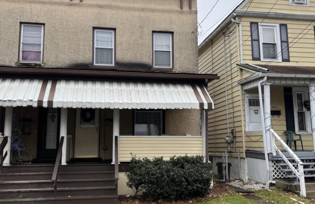 407 Scott Street - 407 Scott Street, Wilkes-Barre, PA 18702