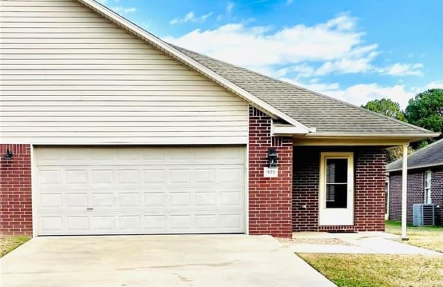 1670 Willowbrook  DR - 1670 Willowbrook Drive, Fayetteville, AR 72703