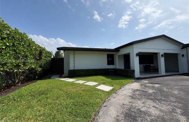 11960 SW 35th Ter