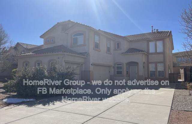 1100 Diamondback Dr NE