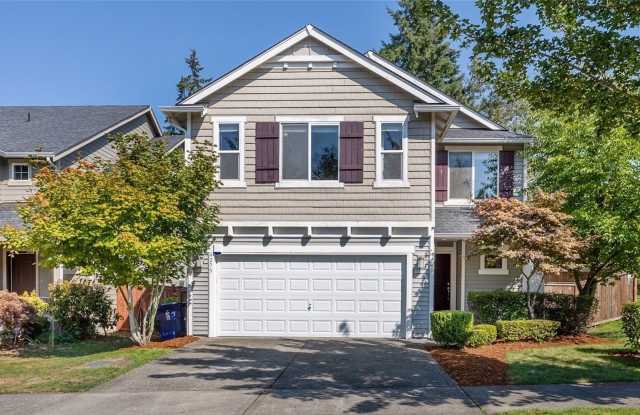Updated 3 bedroom, 2.5 bath home in Tacoma!