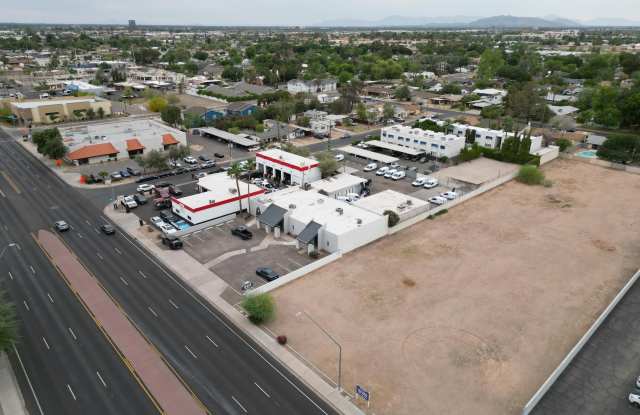 644 N COUNTRY CLUB Drive